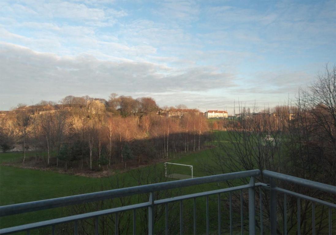 The Lochend Park View Residence Edinburg Exteriör bild