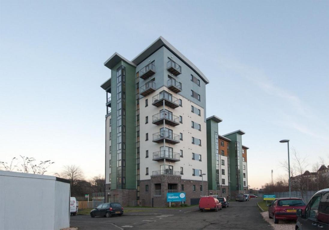 The Lochend Park View Residence Edinburg Exteriör bild